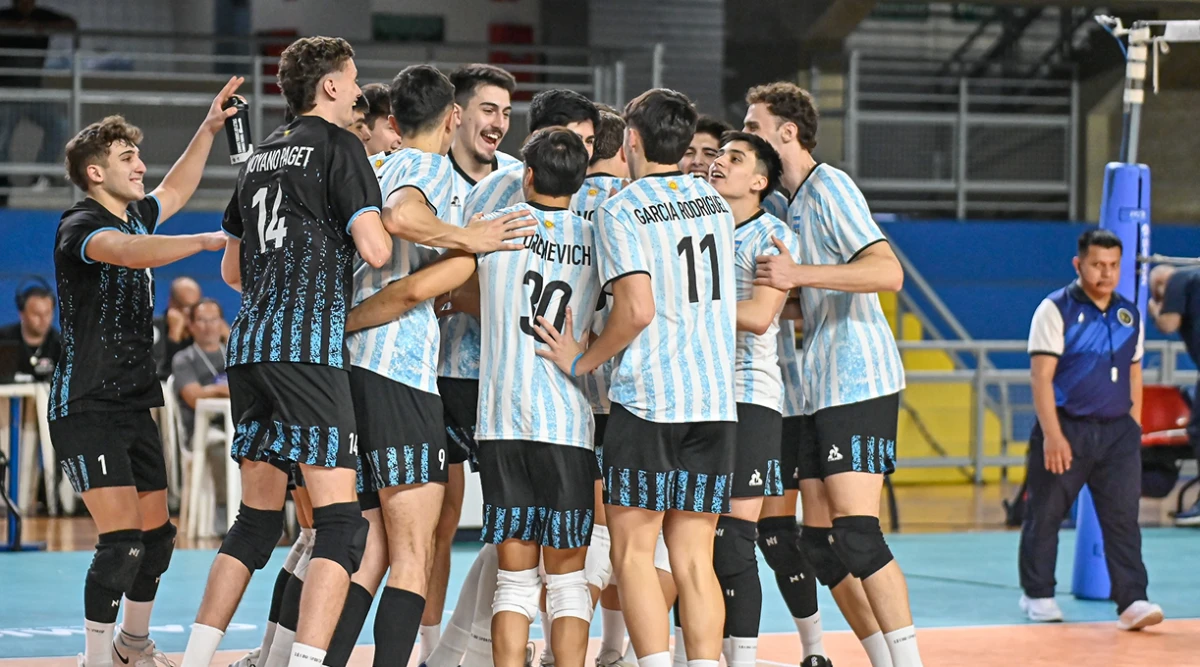 Argentina sumó un nuevo triunfo en la Copa América de vóley con un tucumano en cancha