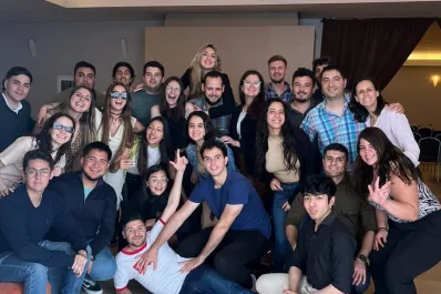 Formate como líder en Voces Emergentes y construí una red de impacto en el NOA