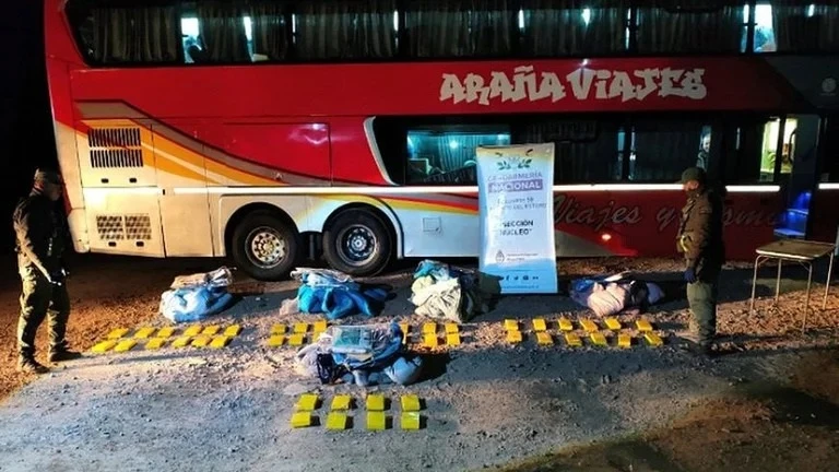 Los narcos ahora eligen a obreros golondrina