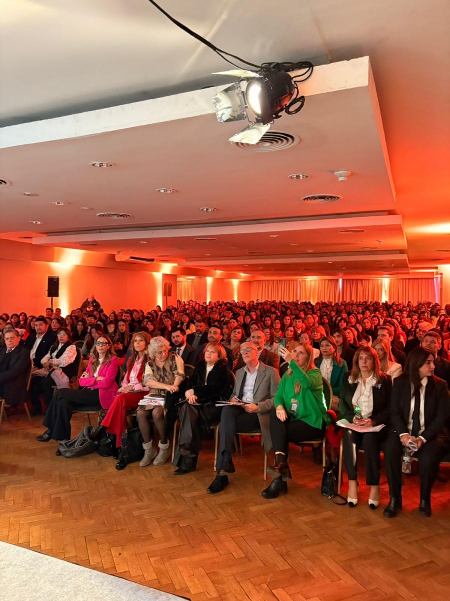 Juristas de todo el país debaten sobre problemáticas que involucran a niños, niñas y adolescentes