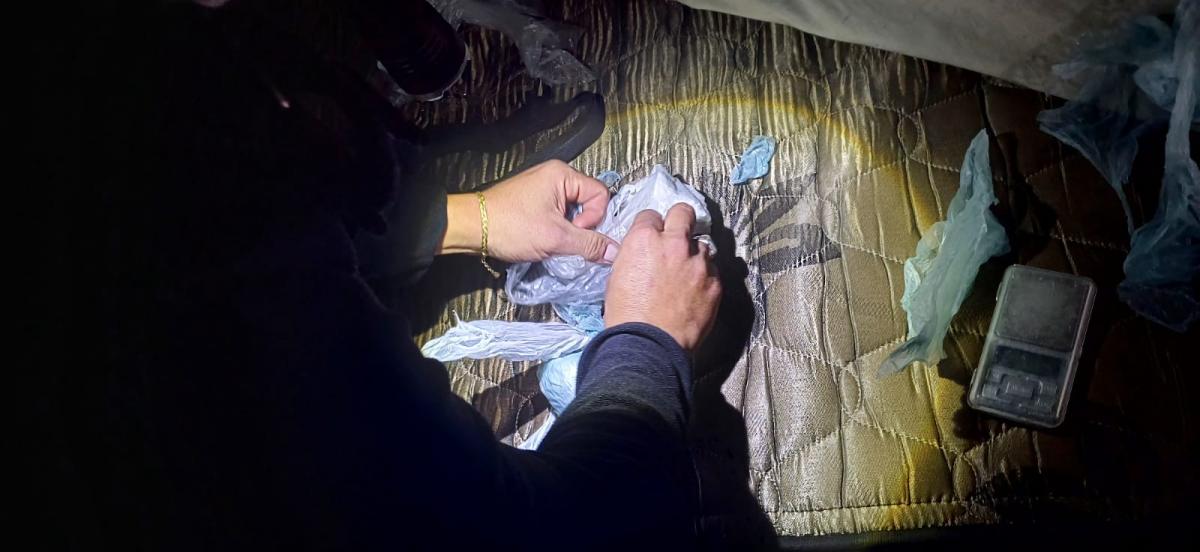 Operativo antidrogas en Alberdi: secuestran cocaína, dinero en efectivo y balanzas de precisión