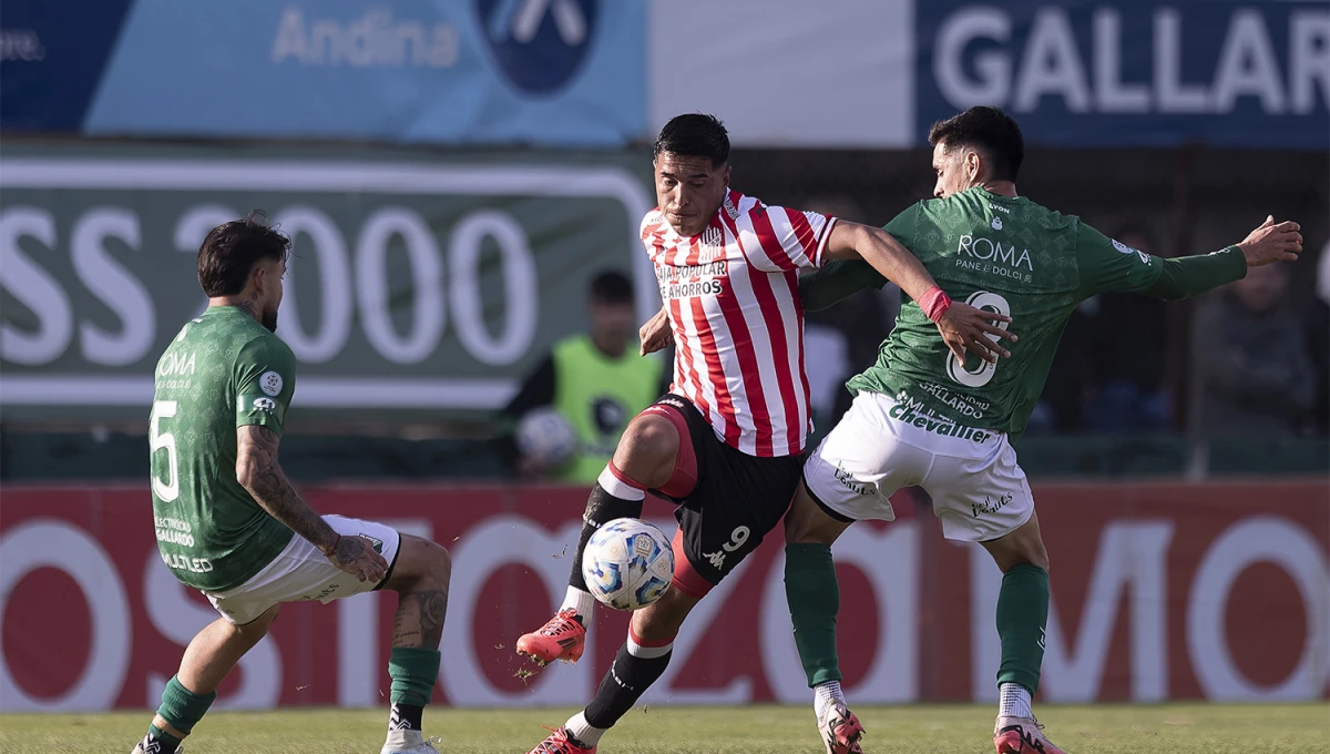GOLEADOR. Pino lleva seis festejos en 22 fechas. A esta altura, el año pasado el goleador era Arias, con la misma cantidad de conquistas.