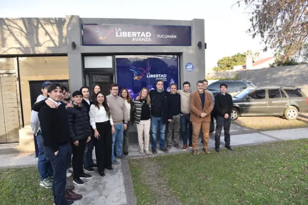 La Libertad Avanza capitaliza la confusión en Tucumán