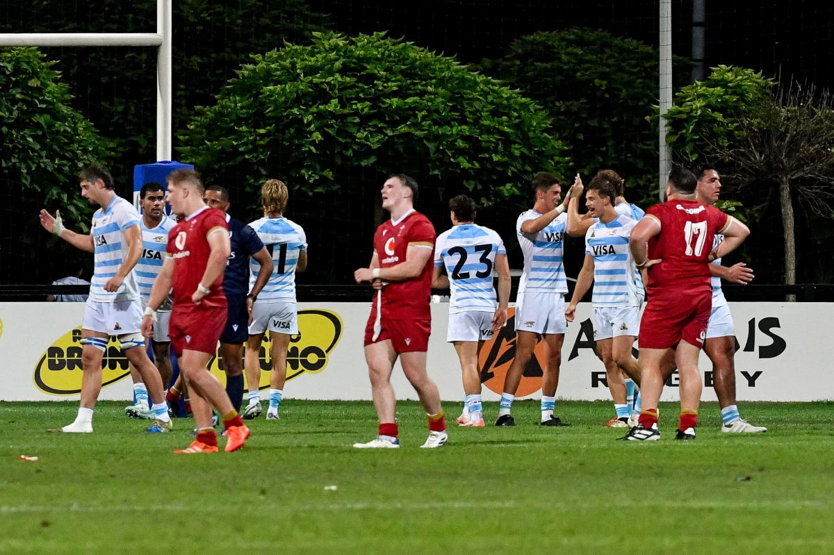 Con un tucumano, Los Pumitas revirtieron una desventaja de 17 puntos y vencieron a Gales en el arranque del Mundial M20