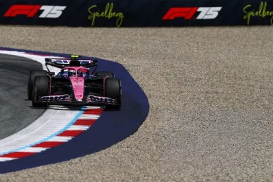 Una jornada difícil para Colapinto en el GP de Austria: sufrió el choque de Tsunoda y terminó con una sanción