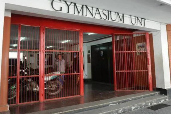 Suspendieron las clases en las escuelas experimentales de la UNT por el frío extremo