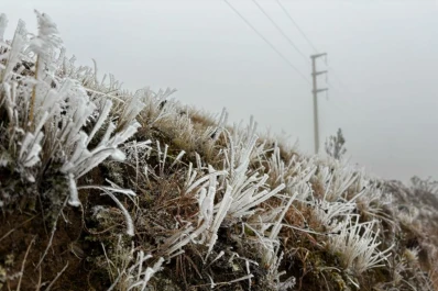 Heladas, cortes en la ruta y la expectativa de nieve en Tafí del Valle