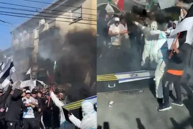 Los hinchas de All Boys que llevaron el ataúd con la bandera de Israel no podrán ingresar a la cancha durante cuatro años