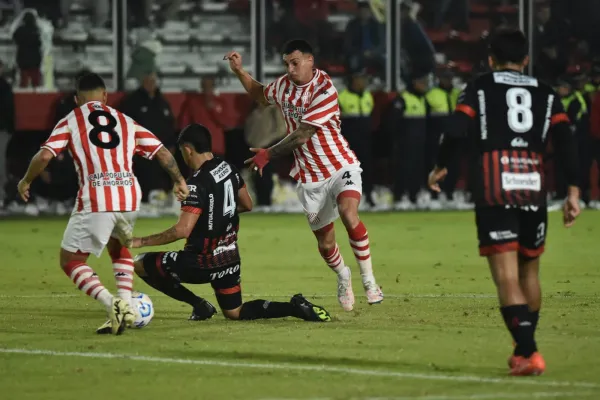 San Martín de Tucumán sigue cerca en un torneo en el que nadie se anima a tomar el mando