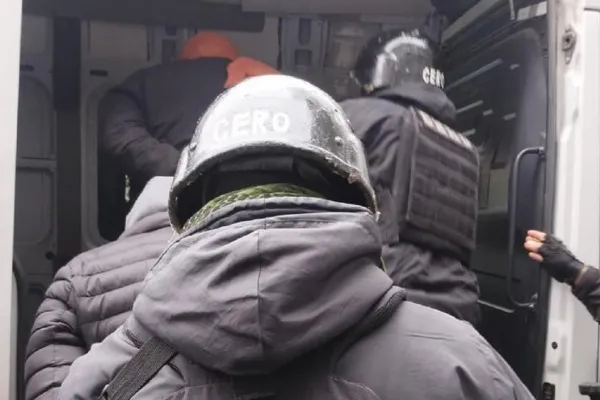 Trasladan a Benjamín Paz a los ex funcionarios de Alberdi detenidos tras el escándalo de los audios