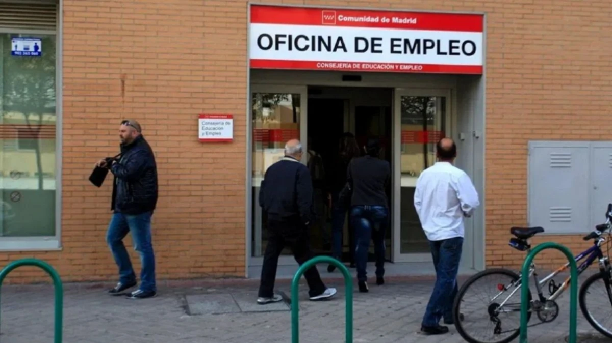Ofertas de empleo hoy 1 de julio de 2025 en España: las últimas vacantes en el sector público y en la empresa privada |EFE