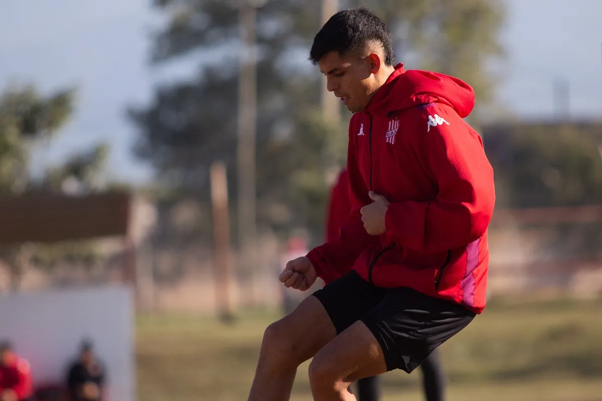 BAJA. Mauro Verón se marchará al fútbol de Nicaragua, pero antes renovó su contrato hasta 2028.