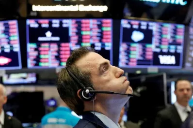 Fallo por YPF sigue sacudiendo a los mercados: los bonos profundizan su caída y el riesgo país se dispara