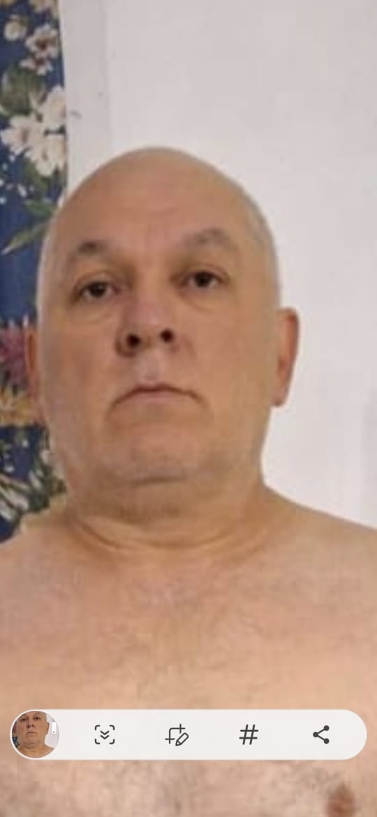 AVEJENTADO. Pérez está calvo y con varios kilos menos.