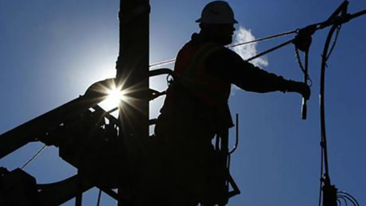 Los corte de luz afectarán a cinco comunas, según Enel.
