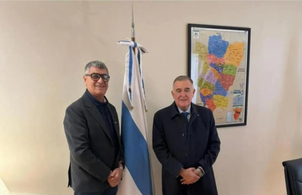 Jaldo supervisó los avances de la remodelación de la Casa de Tucumán en Buenos Aires