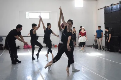 Ángel Gómez, el nuevo director del Ballet Estable de la provincia: “El bailarín es un artista, un actor”