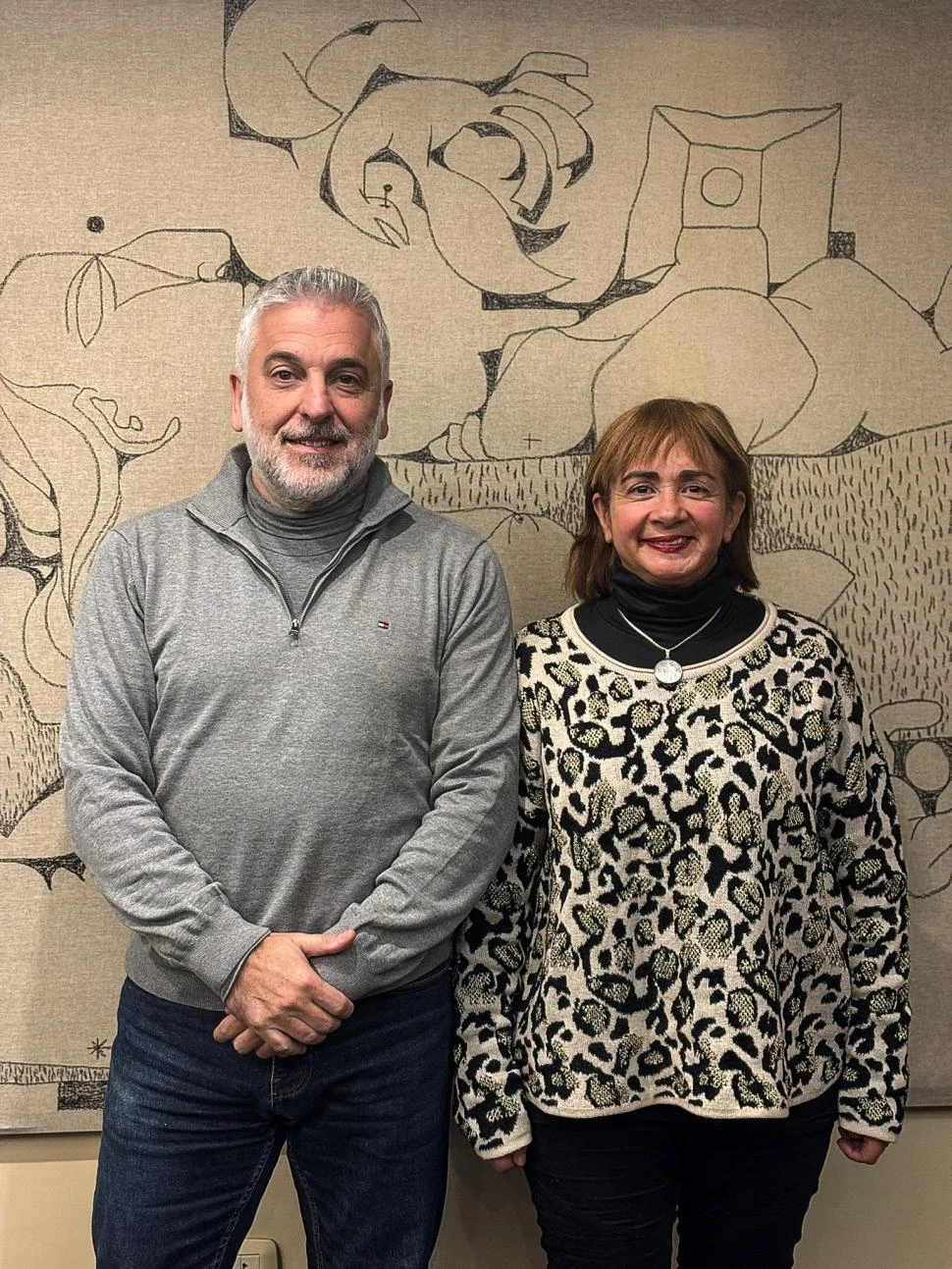 RESPONSABLES. Marcelo Mirkin y María Silvia Barboza adelantan el Julio Cultural Universitario.