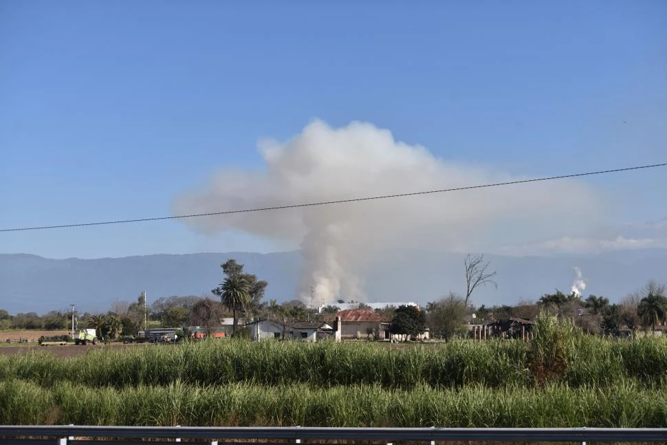 Arranca la temporada de fuegos y, según diversos estudios, la atmósfera de Tucumán es la más contaminada de la región
