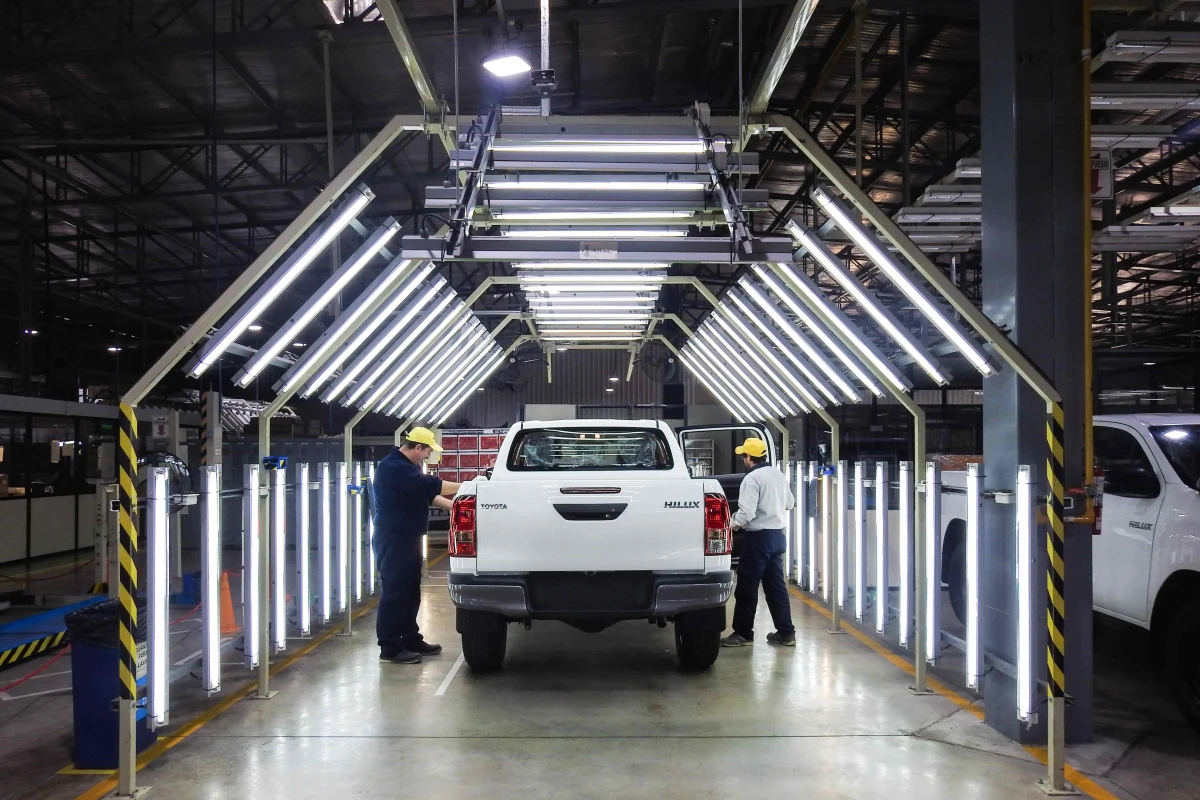 FÁBRICA DE ZÁRATE. Un producto, la camioneta Toyota Hilux, generado en la Argentina. / TOYOTA