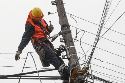 Las Condes y cinco comunas más: Enel anuncia cortes de luz en la Región Metropolitana para este viernes 4 de julio