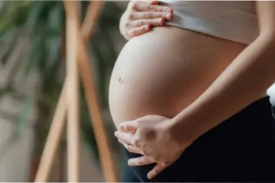 Mujeres embarazadas pueden cobrar la asignación de forma automática a través del Programa Sumar