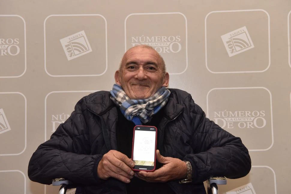 FELIZ. Vera Borsella cumplió años hace poco y recibió un lindo regalo.