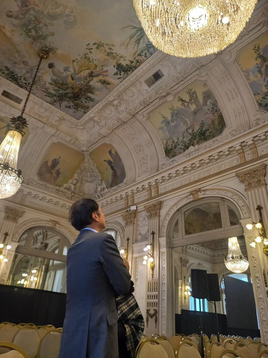 El Embajador de Japón probó el sánguche de milanesa: ¿cuál fue su reacción?