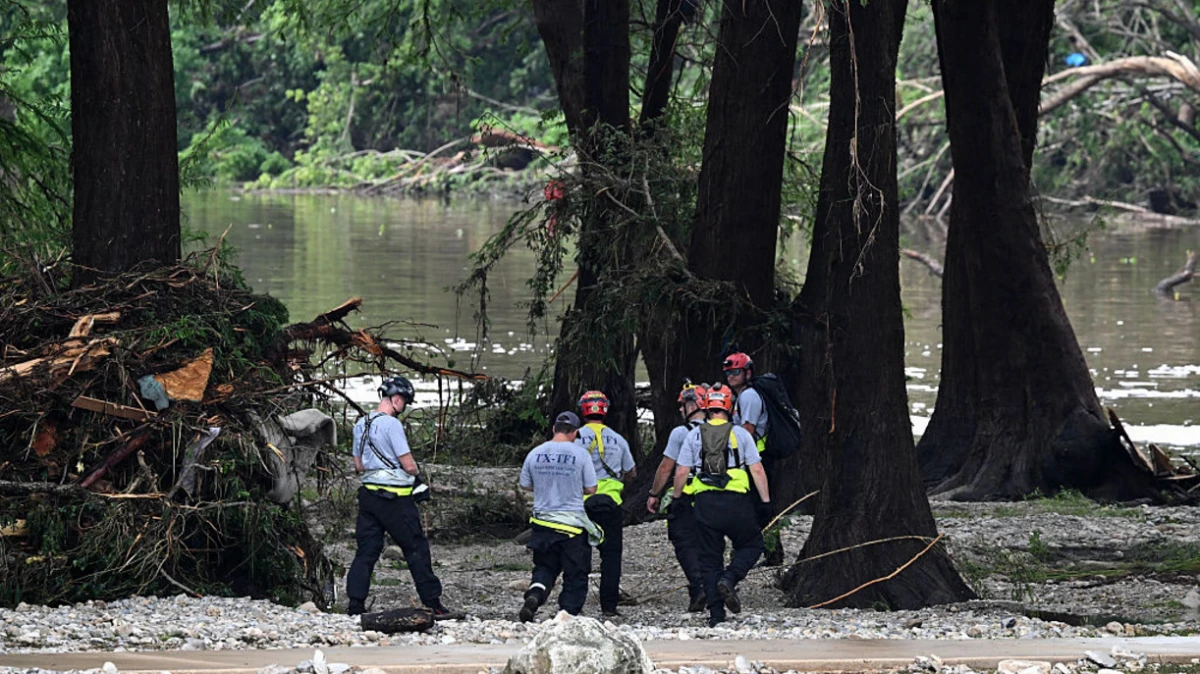 Texas: las alertas de más inundaciones complican las operaciones de búsqueda y ya se confirmaron 70 muertos