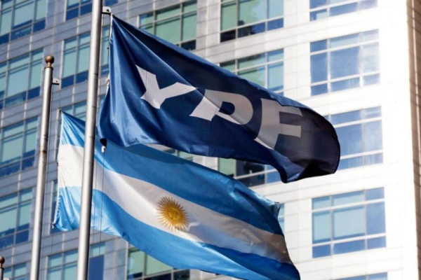 YPF compró el 100% de Refinor, que opera el poliducto clave entre Tucumán y Córdoba