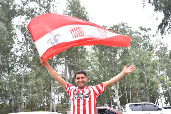 Le puso Santino Martín y Martino a sus hijos en homenaje a San Martín de Tucumán