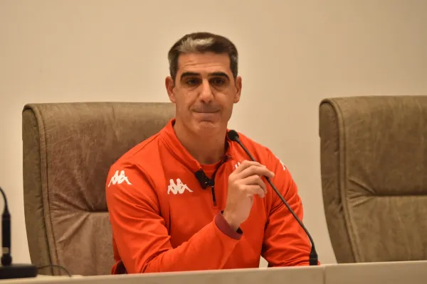 Tras la derrota con Güemes, Ariel Martos habló sobre su continuidad como técnico de San Martín