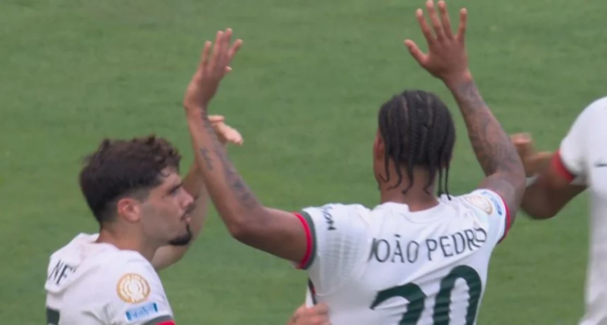 LEY DEL EX. Pedro le pide disculpa a los simpatizantes brasileños ya que él se inicio en Fluminense.