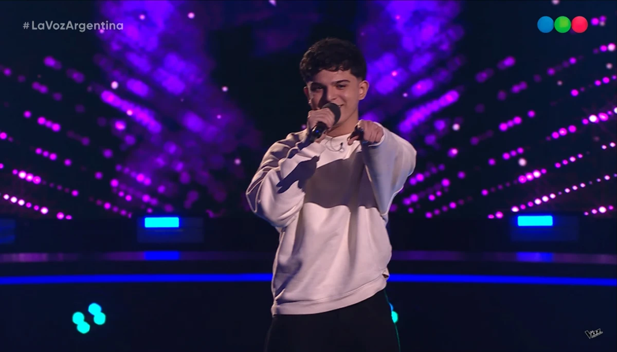 Máximo Medina, el tucumano de 20 años que conquistó “La Voz Argentina” y pasó a la siguiente instancia