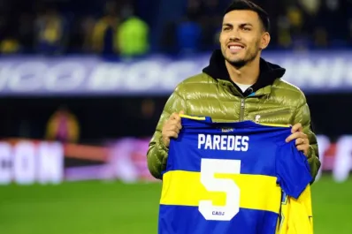 Paredes llega a Boca y en River se van ocho jugadores
