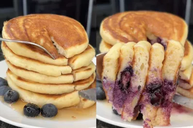Panqueques proteicos super esponjosos de yogur, limón y arándanos en 10 minutos