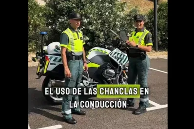 ¿Chanclas al volante? La Guardia Civil no prohíbe, pero tampoco aclara del todo