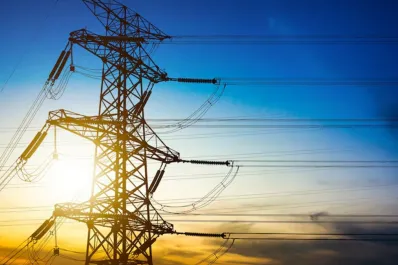 Enel confirma cortes de luz para este miércoles 9 de julio: 14 comunas de la Región Metropolitana se verán afectadas