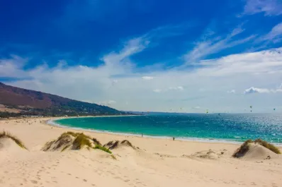 La playa española que conquista al mundo: Punta Paloma, barro natural y vistas de ensueño en Tarifa