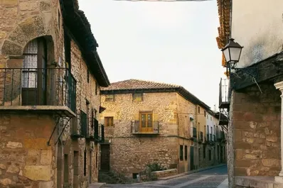 Senderismo por el Camino del Cid: qué ver y hacer en la ruta literaria del Cid Campeador
