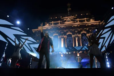 Tucumán vive la gran fiesta del 9 de Julio en la plaza Independencia: seguí la celebración en vivo