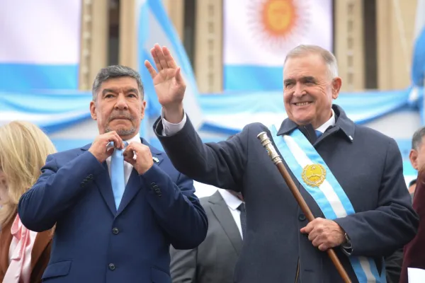 Por ley, el Presidente debía estar en Tucumán como capital simbólica, dijo Jaldo