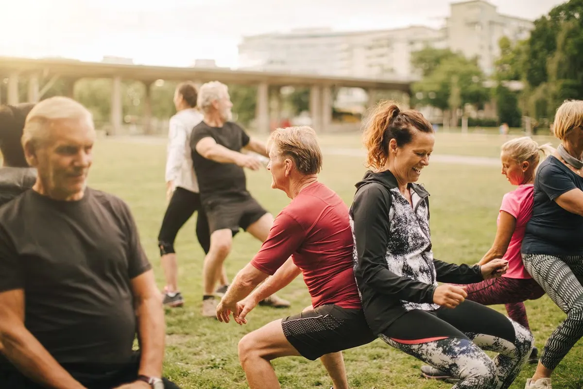 El ejercicio que deberías hacer todos los días para no perder movilidad si tenés entre 55 y 65