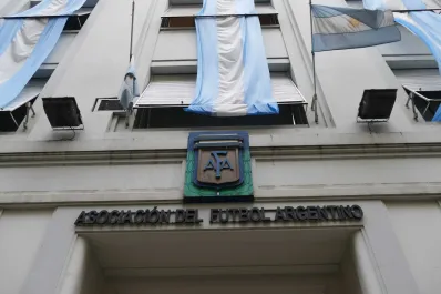 La AFA decidió extender el cierre del mercado de pases en el fútbol argentino