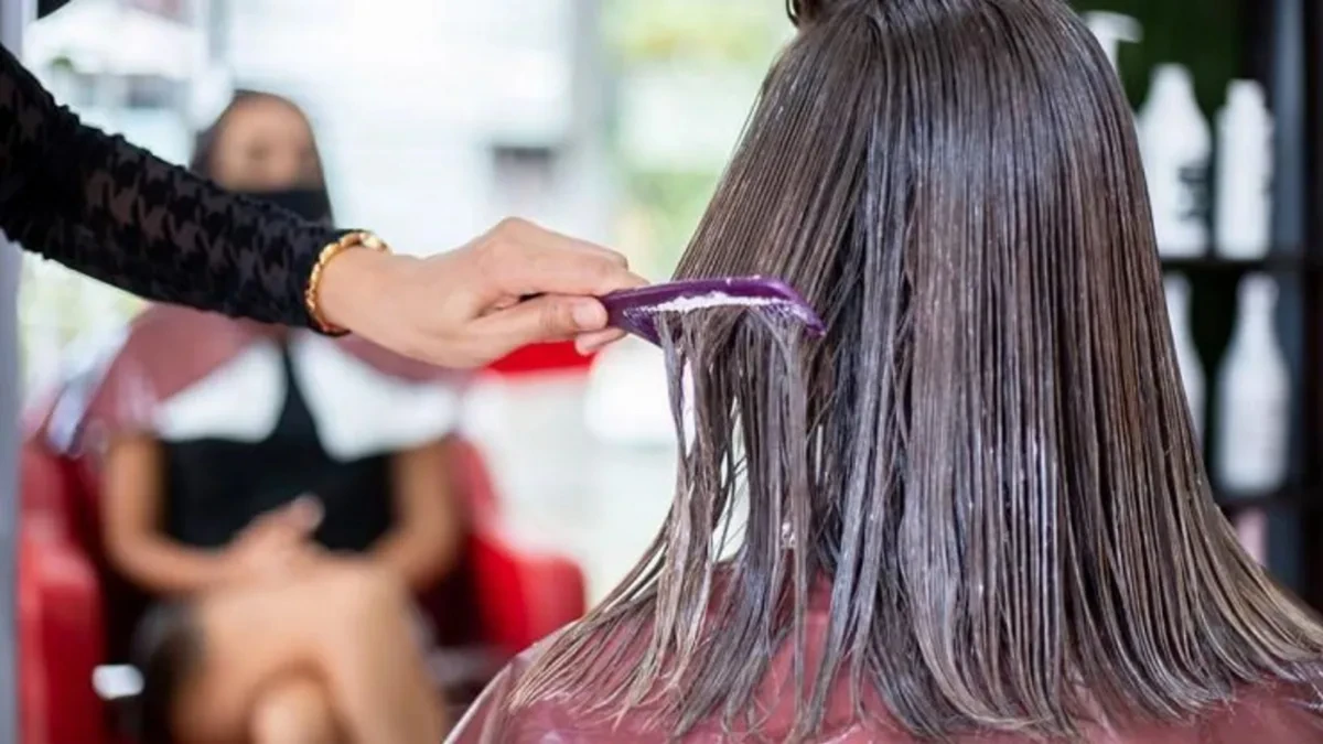 La ANMAT prohibió la venta de dos productos para el cabello