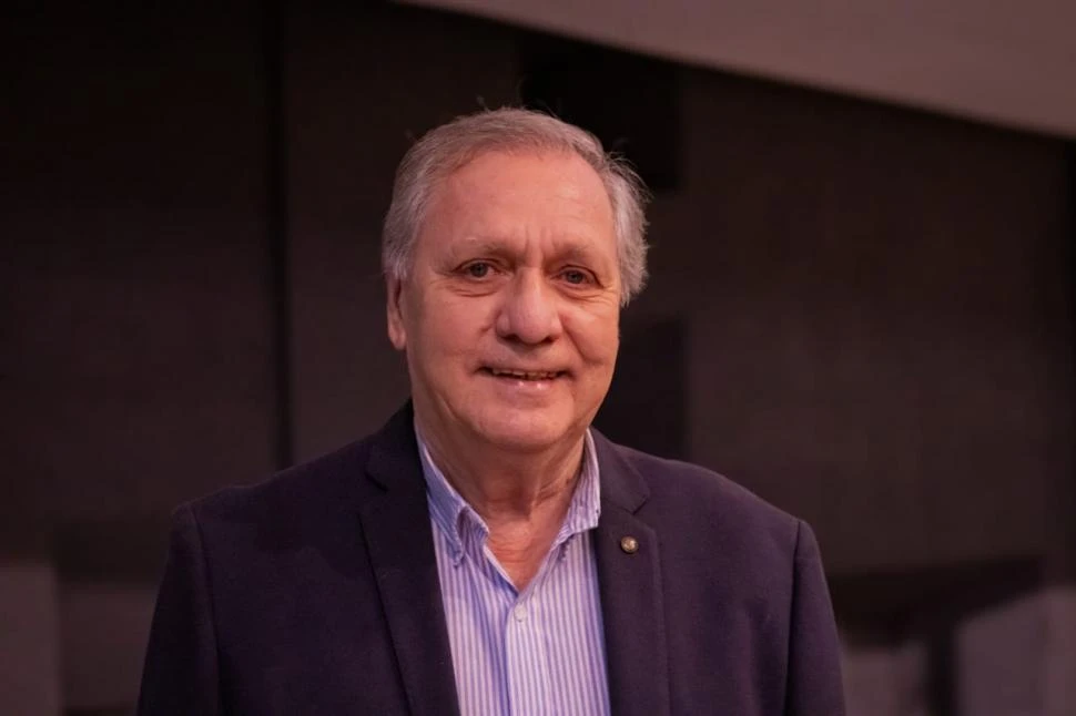 DE FESTEJO. Rubén Cruz cumplió años ayer y lo celebrará esta noche.