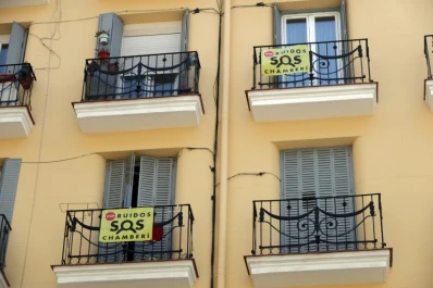 En el verano ardiente, los españoles se hartan del ruido