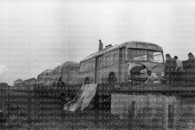 Recuerdos fotográficos: trolebuses, la prehistoria de la línea 102