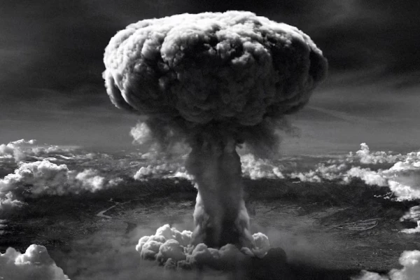 Ante un posible “Nüremberg” cedería la “disuasión nuclear”