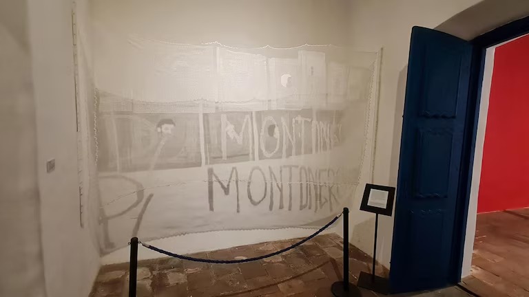 DEBATE. El ex ministro Tristán Bauer censuró la obra de Carlota Beltrame.